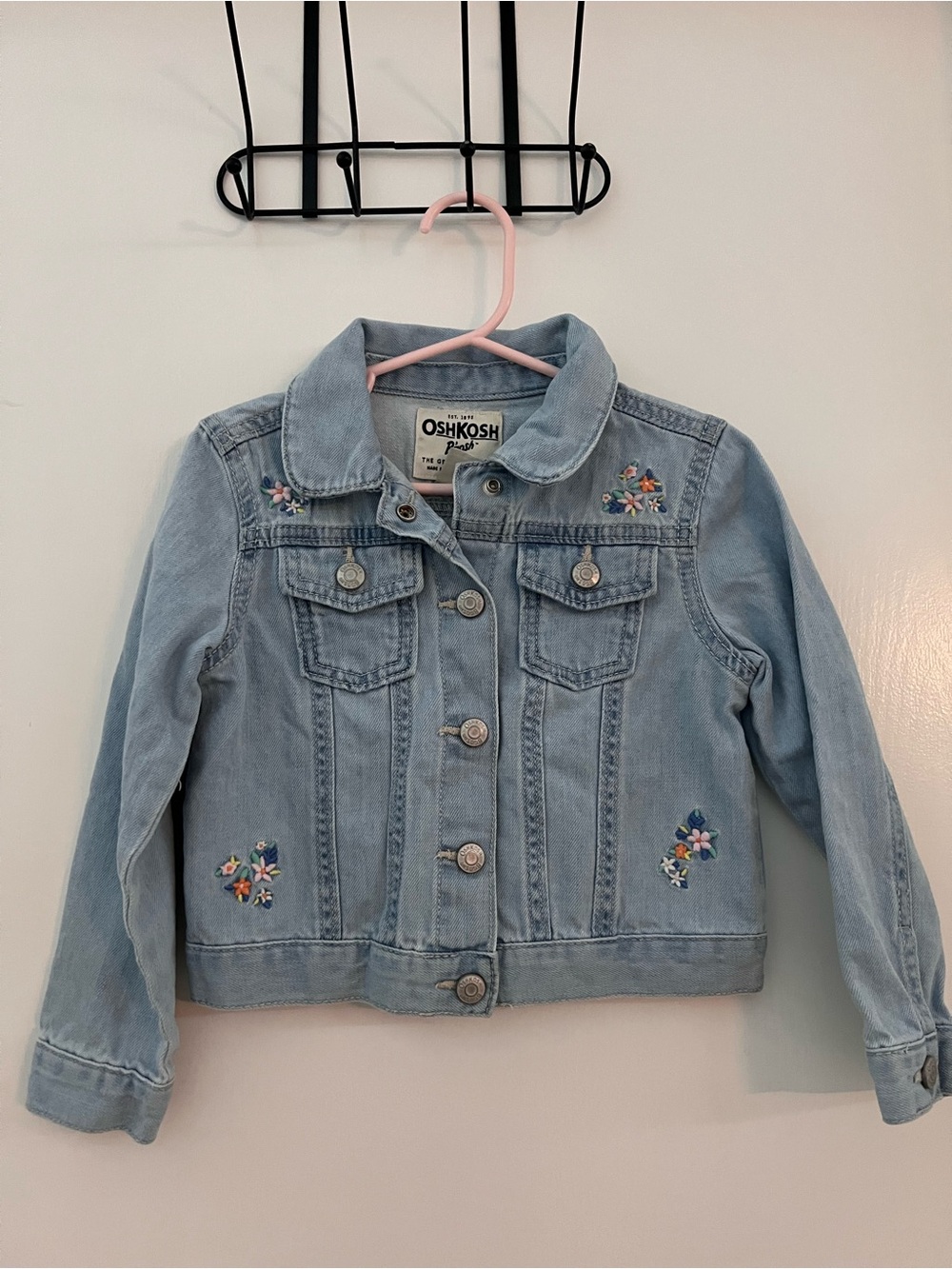 OshKosh B’gosh Girls Floral Embroidered Denim Jacket Light Wash Size 4T